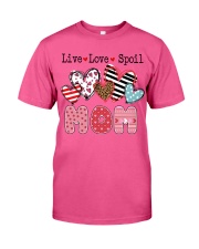 Mom live love spoil Classic T-Shirt tile
