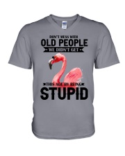Flamingo dont mess with old people flamingo lover V-Neck T-Shirt tile