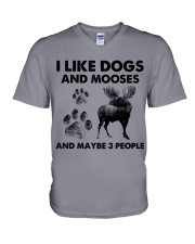 Moose and dog three people V-Neck T-Shirt tile