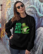 Frog kiss me i am irish frog lover Crewneck Sweatshirt lifestyle-unisex-sweatshirt-front-3