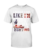 hunting-listen Classic T-Shirt tile