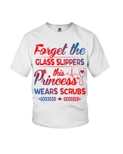 Forget the glass slippers this princess wears scru Youth T-Shirt thumbnail