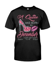 DECEMBER QUEEN Classic T-Shirt thumbnail