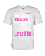 juin toutes-les-femmes V-Neck T-Shirt thumbnail