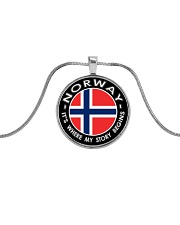 Norwegian Story Metallic Circle Necklace thumbnail