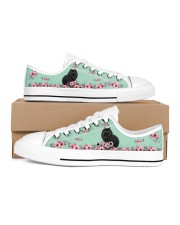 Black cats LOW TOP SHOES Women's Low Top White Shoes inside-right-outside-right