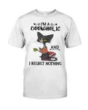I'm a bookaholic Classic T-Shirt front