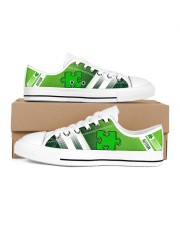 AUTISM LOW TOP SHOES Women's Low Top White Shoes inside-left-outside-left