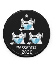 Quilting Essential Circle ornament - single (porcelain) front