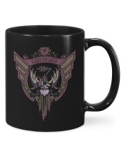 SCARRED YIAN GARUGA - CREST Mugs tile