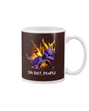 SIX FEET PEOPLE Mug tile