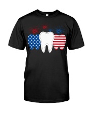 DENTIST INDEPENDENCE DAY Classic T-Shirt front