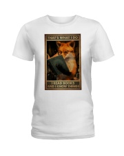 Fox Read Books And Know Things Ladies T-Shirt tile