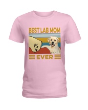Best Lab Mom Vintage Ladies T-Shirt tile