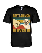 Best Lab Mom Vintage V-Neck T-Shirt tile