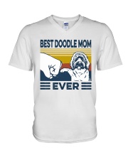 Best Doodle Mom V-Neck T-Shirt tile