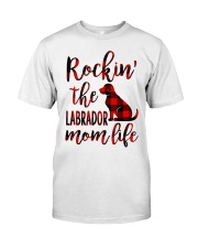 LABRADOR ROCKIN MOM LIFE Classic T-Shirt tile