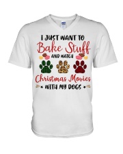 I JUST WANT TO BAKE STUFF V-Neck T-Shirt tile