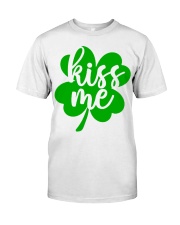 Kiss me I'm Irish Classic T-Shirt front