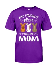 My favorite peeps call me mom Classic T-Shirt tile