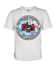 photographer V-Neck T-Shirt tile