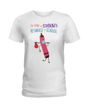 Students Crayon Mask Red Ladies T-Shirt tile
