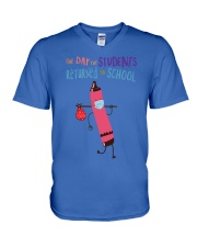 Students Crayon Mask Red V-Neck T-Shirt tile