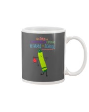 Kindergarten Crayon Green Mug tile