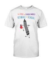 School Nurse Crayon Black Classic T-Shirt front