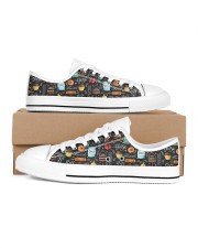 Baking Men's Low Top White Shoes inside-right-outside-right