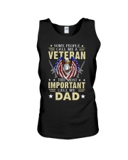 I'm a dad grandpa and a veteran Unisex Tank tile