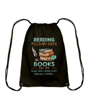 Reading fills my days Drawstring Bag tile