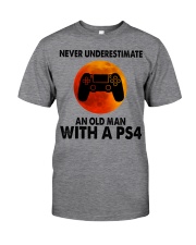 Never underestimate an old man with a Ps4 Classic T-Shirt front