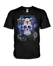 Nurses back the blue V-Neck T-Shirt tile