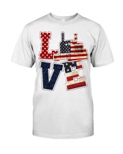Love America Classic T-Shirt tile