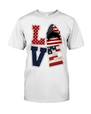 Love America Classic T-Shirt tile