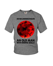 Never underestimate an old man Youth T-Shirt tile