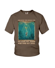 girl scuba find my soul Youth T-Shirt tile