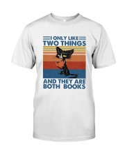 LIMITED EDITION - CAT LOVERS - 10666A Classic T-Shirt front