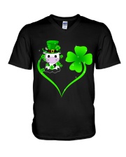 LIMITED EDITION - HAPPY PATRICK'S DAY PIG - 80480P V-Neck T-Shirt tile