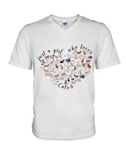 LIMITED EDITION - CAT LOVERS - 10754A V-Neck T-Shirt tile
