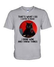 LIMITED EDITION - T SHIRT 10701A V-Neck T-Shirt tile