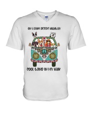 LIMITED EDITION - HIPPIE CAR T-SHIRT 9292PP V-Neck T-Shirt tile