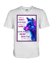 Wolf look back V-Neck T-Shirt thumbnail