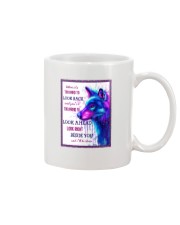 Wolf look back Mug thumbnail