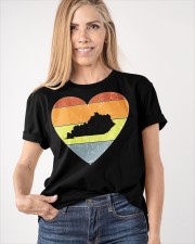 Kentucky - Heart Vintage Classic T-Shirt apparel-classic-tshirt-lifestyle-front-100