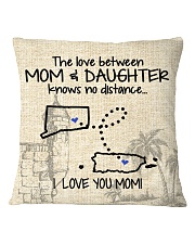 PUERTO RICO CONNECTICUTMOM AND DAUGHTER Square Pillowcase tile