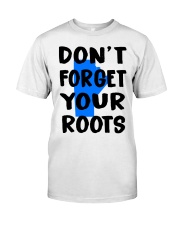 Manitoba Map Don't Forget Your Roots Classic T-Shirt tile