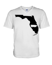 MAP PUERTO RICO IN FLORIDA V-Neck T-Shirt tile
