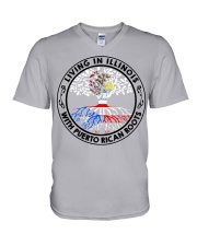 LIVING IN ILLINOIS WITH PUERTO RICAN ROOTS V-Neck T-Shirt tile